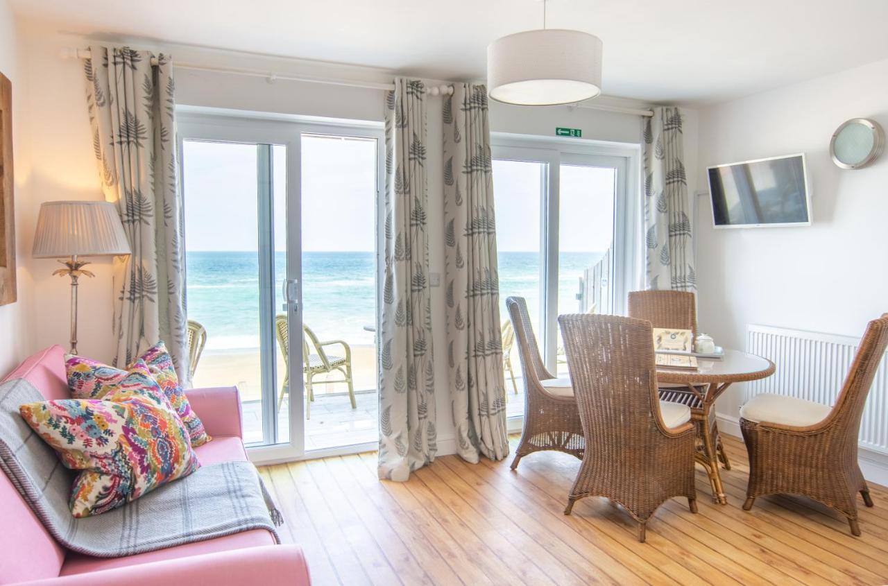 Tolcarne Beach Apartments New Quay Extérieur photo