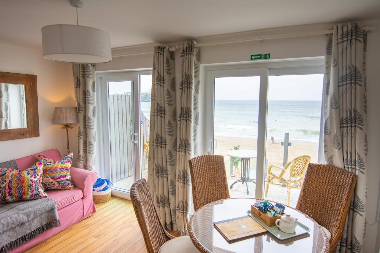 Tolcarne Beach Apartments New Quay Extérieur photo