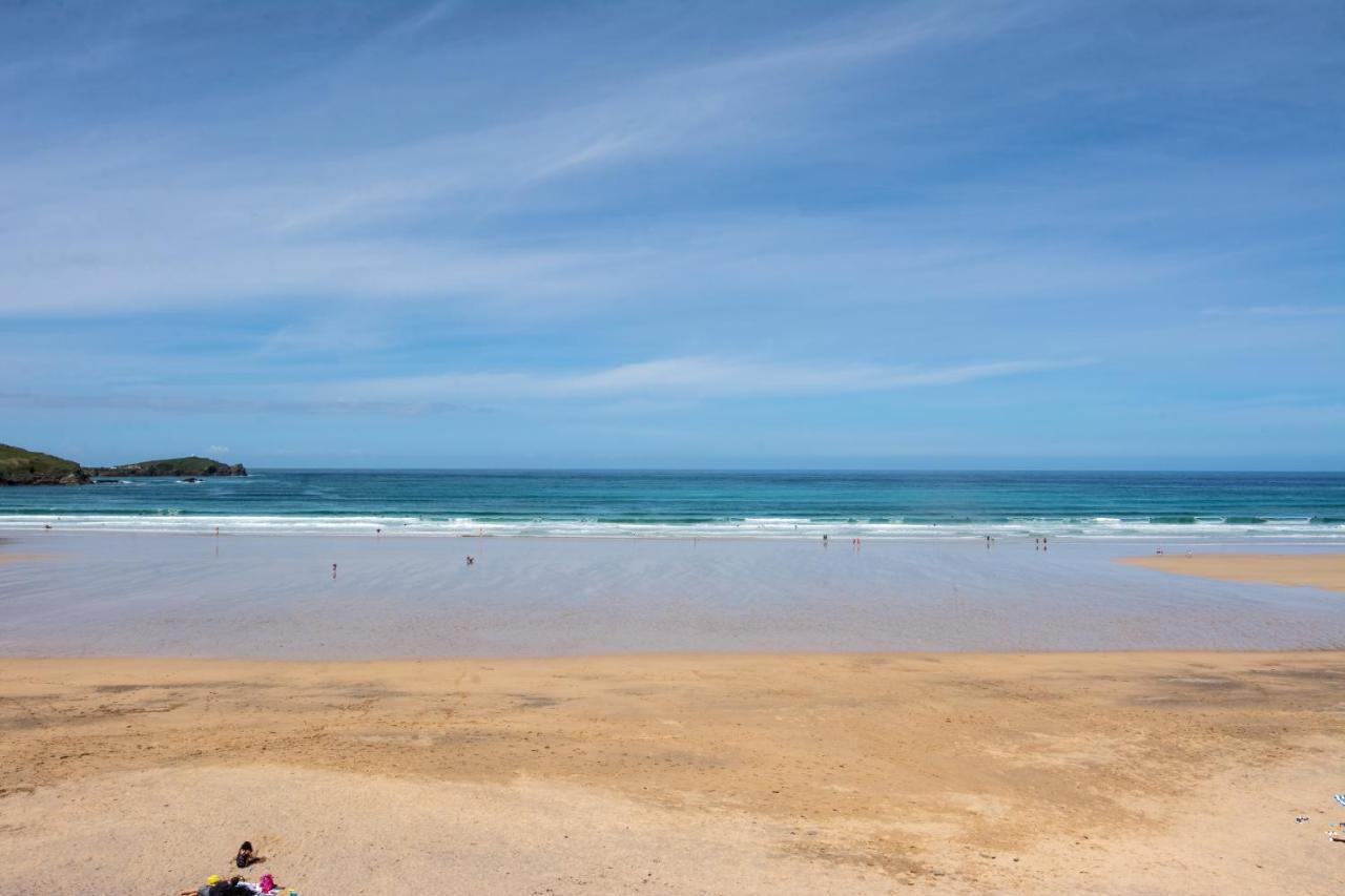 Tolcarne Beach Apartments New Quay Extérieur photo